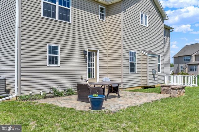 43 DANBURY DR, Mechanicsburg, PA 17050