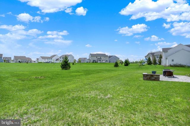 43 DANBURY DR, Mechanicsburg, PA 17050