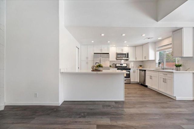 68635 Panorama Road, Cathedral City, CA 92234