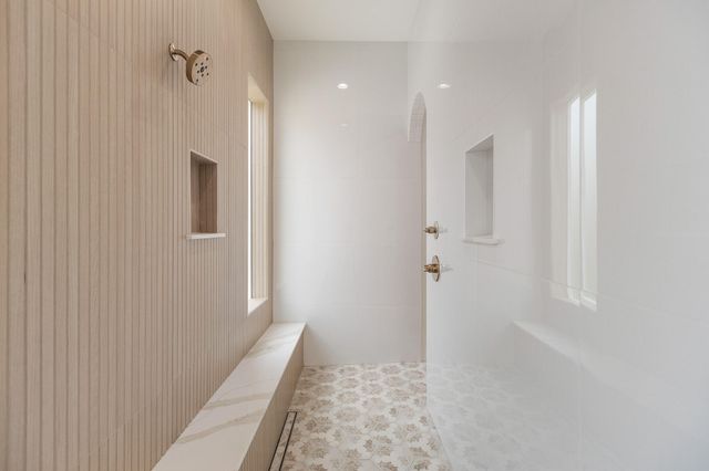 3136 E Beech Court, Visalia, CA 93292