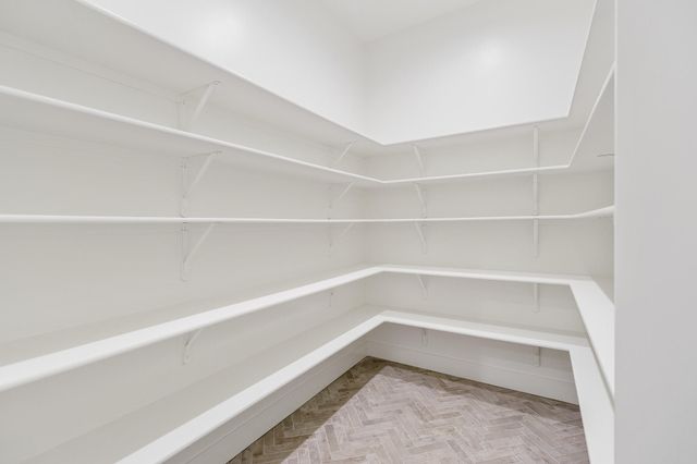 3136 E Beech Court, Visalia, CA 93292