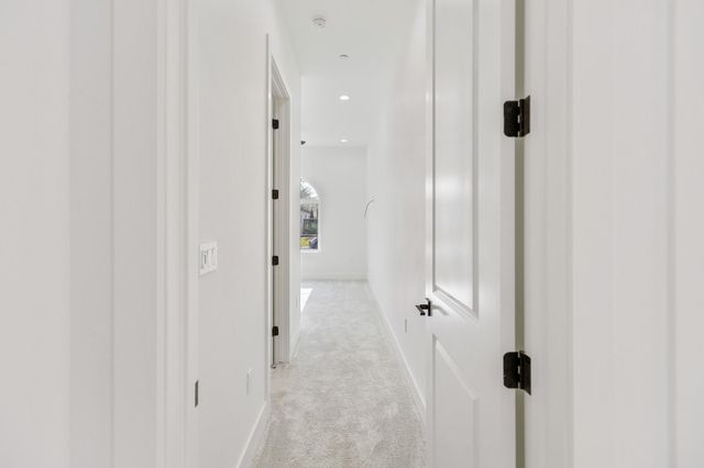 3136 E Beech Court, Visalia, CA 93292