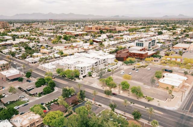 6961 E 1st Street 2, Scottsdale, AZ 85251