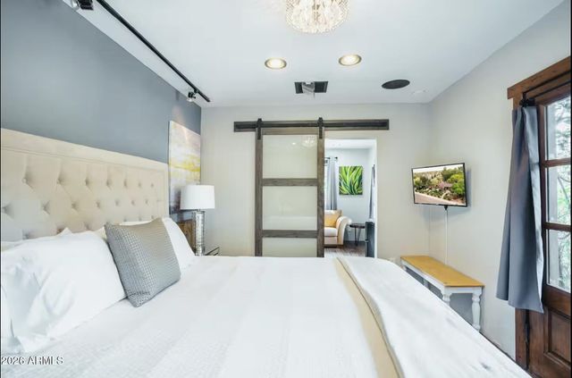 6961 E 1st Street 2, Scottsdale, AZ 85251