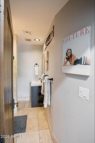 6961 E 1st Street 2, Scottsdale, AZ 85251