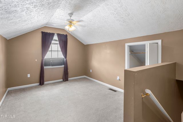 660 Beaverview Drive 660, Bristol, VA 24201
