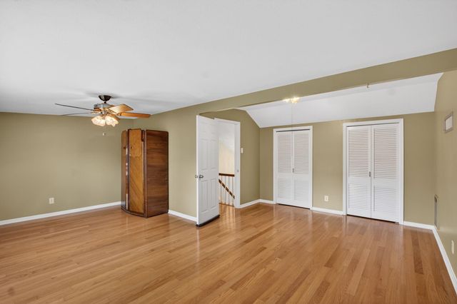 310 Pinemont Drive, Sour Lake, TX 77659