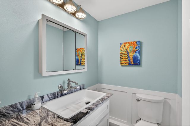 310 Pinemont Drive, Sour Lake, TX 77659