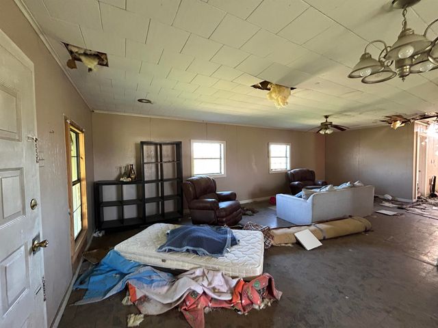 130 Bethany Ln, Montegut, LA 70377