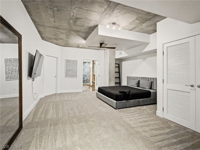 360 East Desert Inn Road 607, Las Vegas, NV 89109