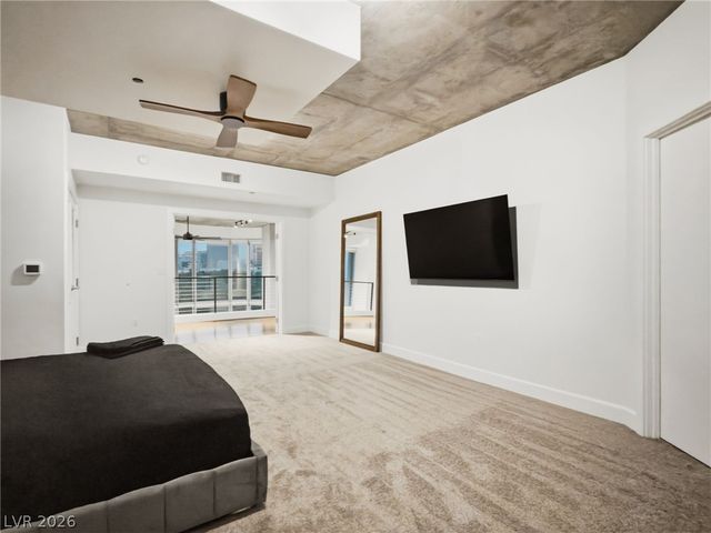 360 East Desert Inn Road 607, Las Vegas, NV 89109