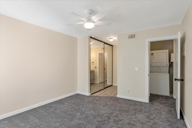 2554 Olive Drive 190, Palmdale, CA 93550