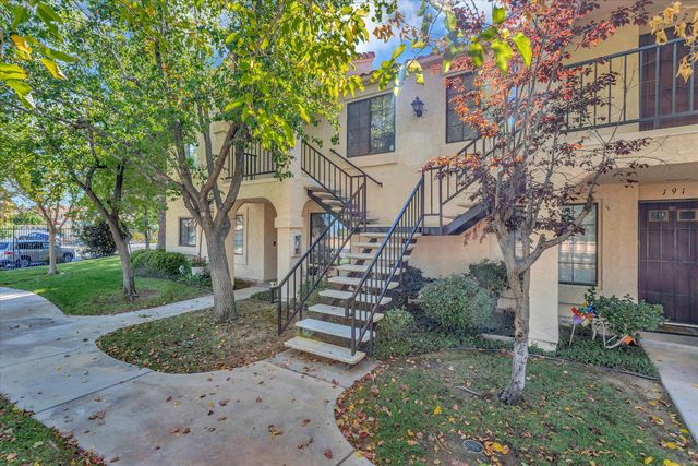 2554 Olive Drive 190, Palmdale, CA 93550