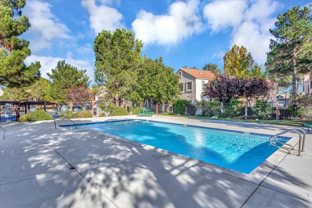 2554 Olive Drive 190, Palmdale, CA 93550