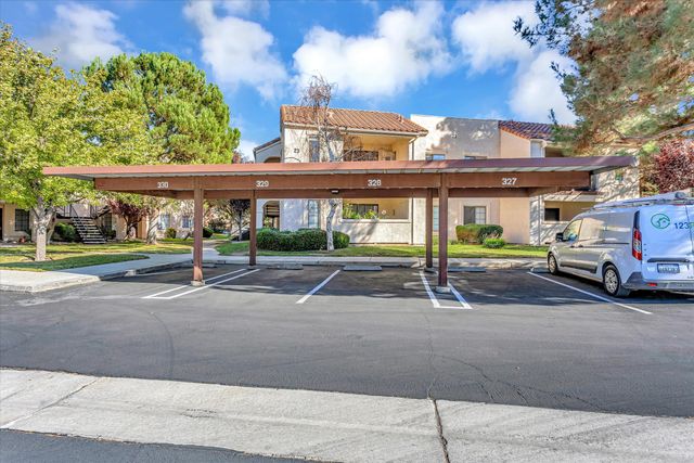 2554 Olive Drive 190, Palmdale, CA 93550