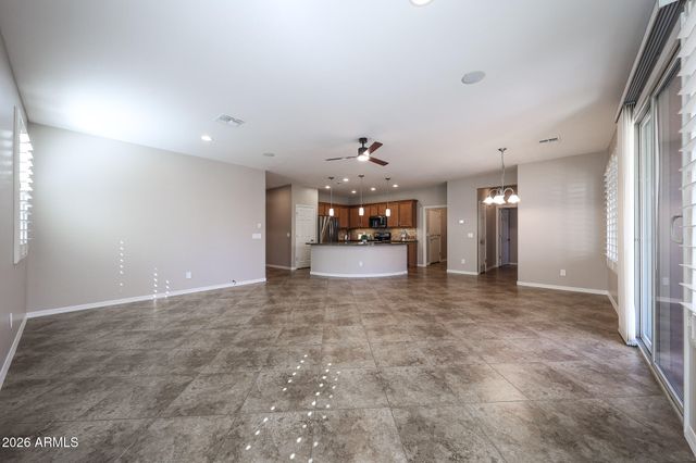 17613 W BRIARWOOD Drive, Goodyear, AZ 85338