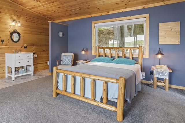 19116 Kenny Drive, Big Rapids, MI 49307
