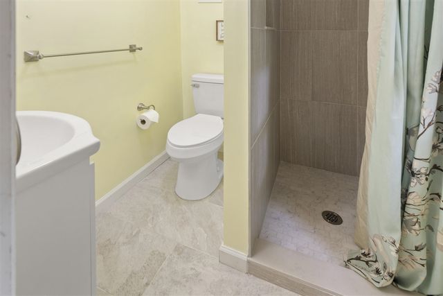 19116 Kenny Drive, Big Rapids, MI 49307