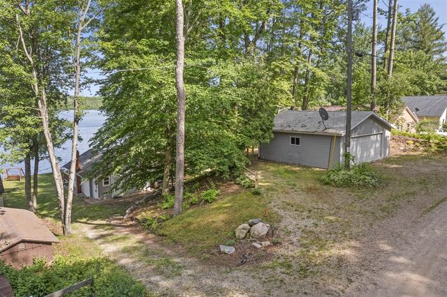 19116 Kenny Drive, Big Rapids, MI 49307