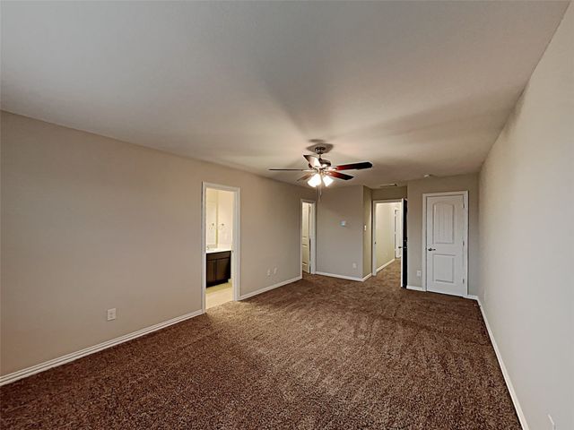 10512 Wild Oak Drive, Fort Worth, TX 76140