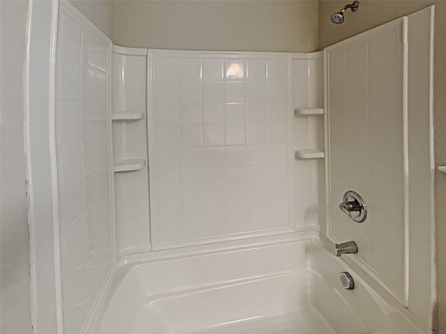 10512 Wild Oak Drive, Fort Worth, TX 76140