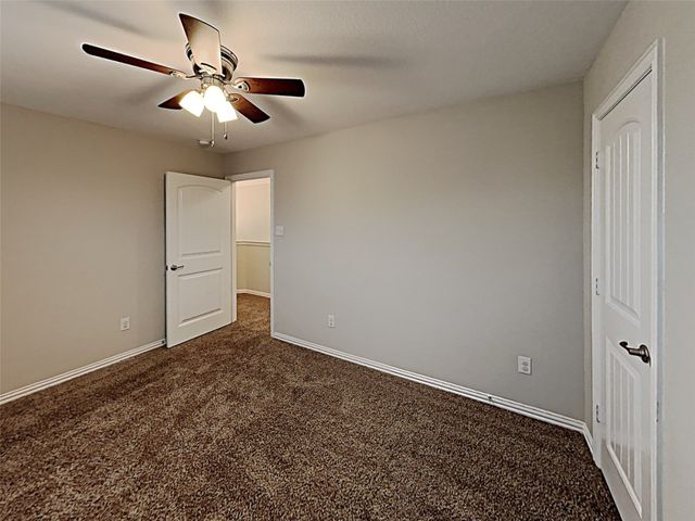 10512 Wild Oak Drive, Fort Worth, TX 76140