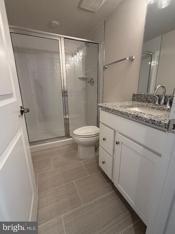 3809 SHALE RIDGE RD, Woodbridge, VA 22193