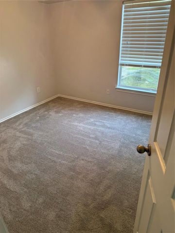 319 Brandy Ridge Lane, Dickinson, TX 77539