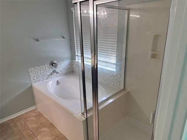 319 Brandy Ridge Lane, Dickinson, TX 77539