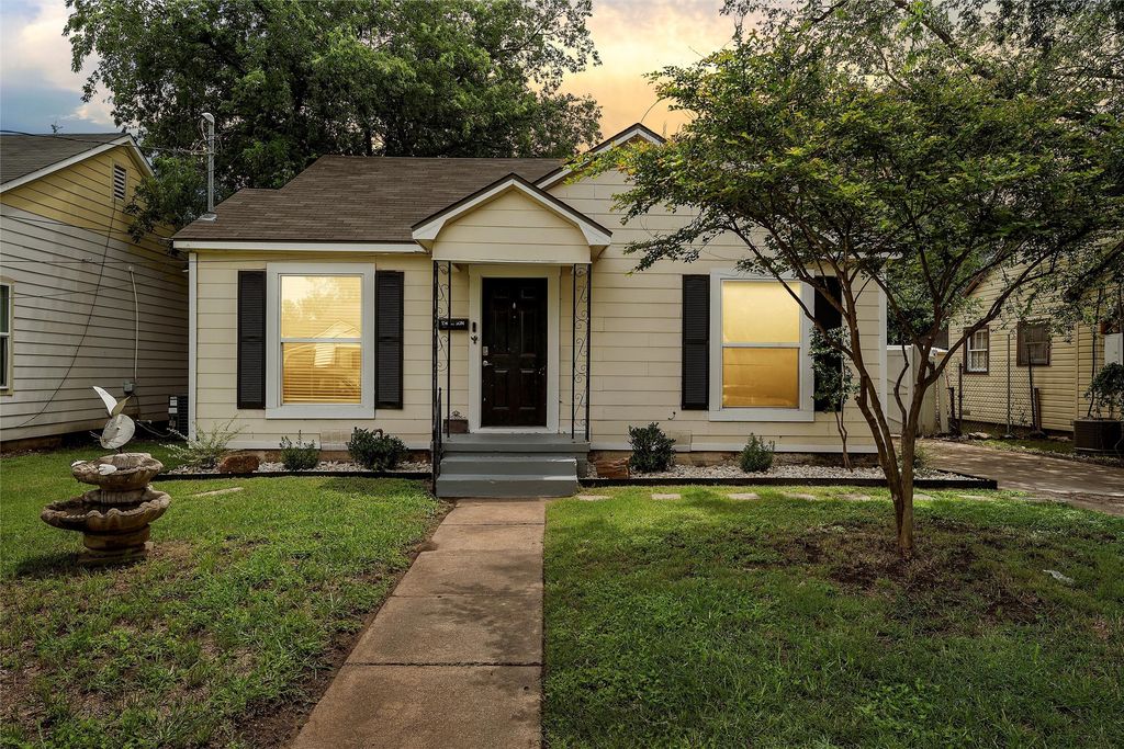 1205 Ashleman Street, Bellmead, TX 76705