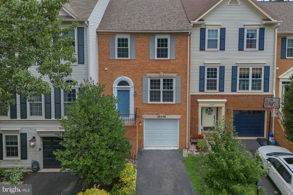 44066 GALA CIR, Ashburn, VA 20147