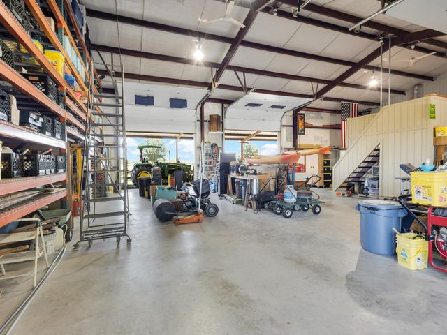 333 County Road 3714, Wolfe City, TX 75496
