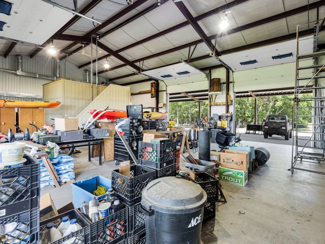 333 County Road 3714, Wolfe City, TX 75496
