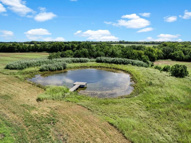 333 County Road 3714, Wolfe City, TX 75496