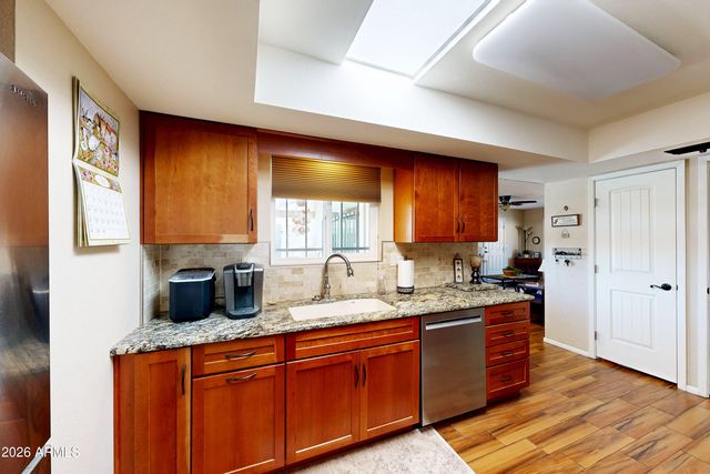 10102 W BURNS Drive, Sun City, AZ 85351