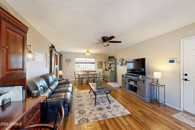 10102 W BURNS Drive, Sun City, AZ 85351