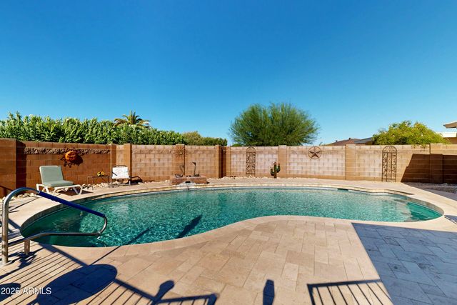 10102 W BURNS Drive, Sun City, AZ 85351