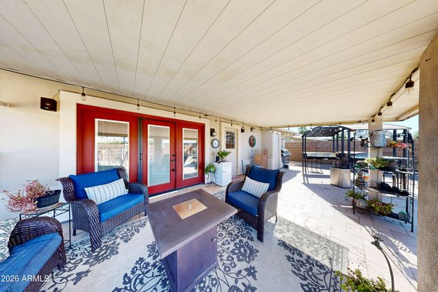 10102 W BURNS Drive, Sun City, AZ 85351