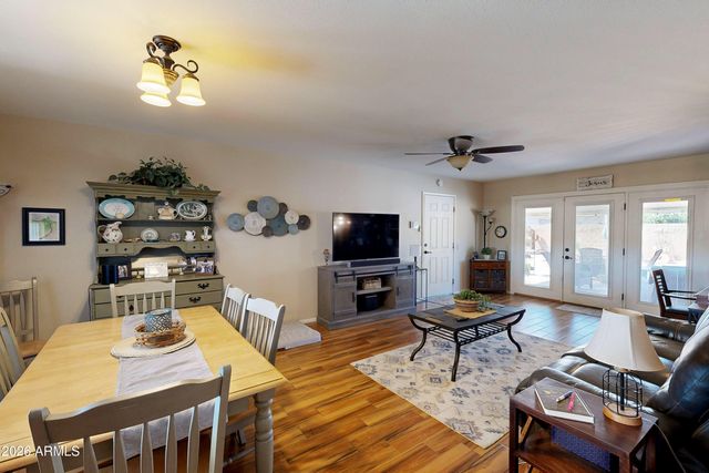 10102 W BURNS Drive, Sun City, AZ 85351