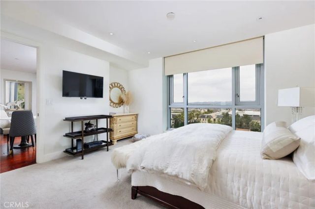 5085 Scholarship, Irvine, CA 92612