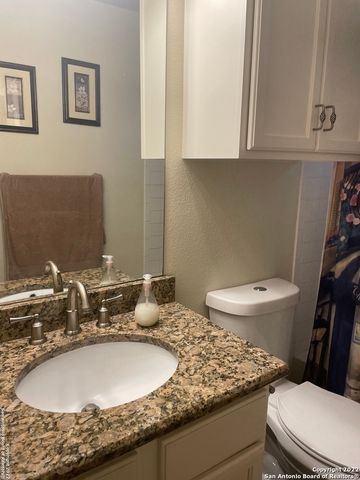 2619 CROWN ARBOR DR, San Antonio, TX 78251