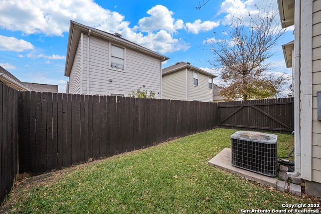 2619 CROWN ARBOR DR, San Antonio, TX 78251