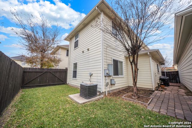 2619 CROWN ARBOR DR, San Antonio, TX 78251