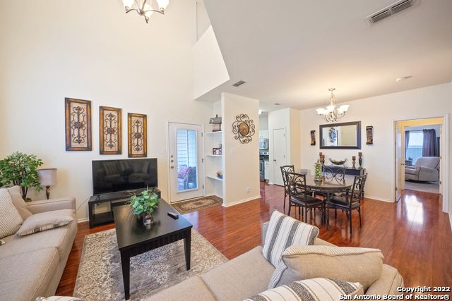 2619 CROWN ARBOR DR, San Antonio, TX 78251