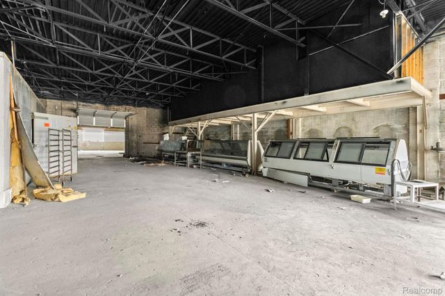 15306 Rosa Parks Boulevard, Detroit, MI 48238