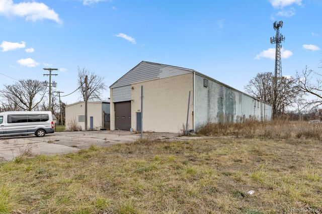 15306 Rosa Parks Boulevard, Detroit, MI 48238