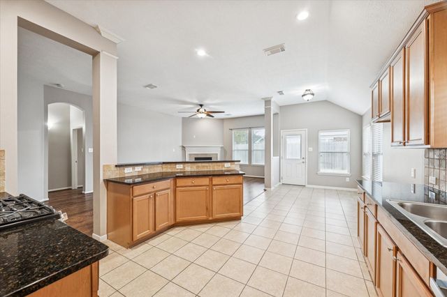 19223 Fisher Ridge Lane, Tomball, TX 77377