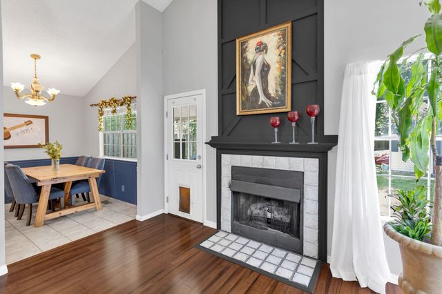 2600 Paddle Wheel Dr, Nashville, TN 37214