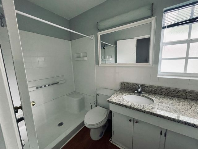 1039 S FRANKLAND ROAD, Tampa, FL 33629