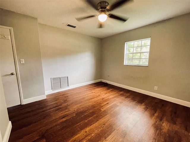 1039 S FRANKLAND ROAD, Tampa, FL 33629